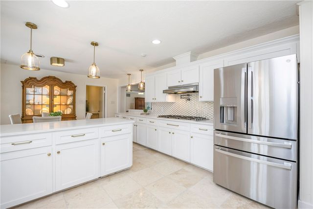 6321 Saint Andrews Dr, Corpus Christi, TX 78413