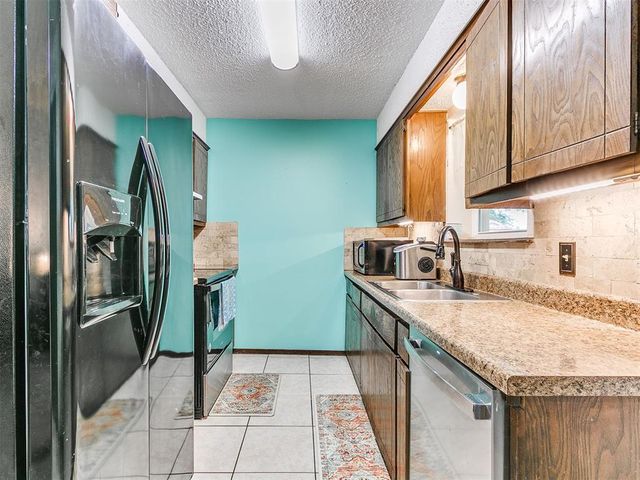 20071 Timberidge Road, Harrah, OK 73045