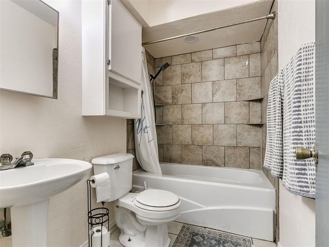 20071 Timberidge Road, Harrah, OK 73045