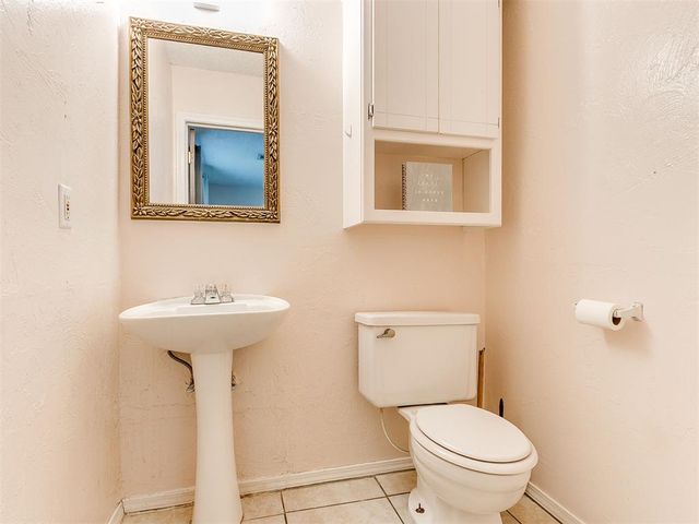 20071 Timberidge Road, Harrah, OK 73045