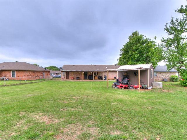 20071 Timberidge Road, Harrah, OK 73045
