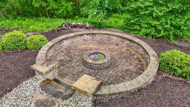 6010 N 530 West, Huntington, IN 46750