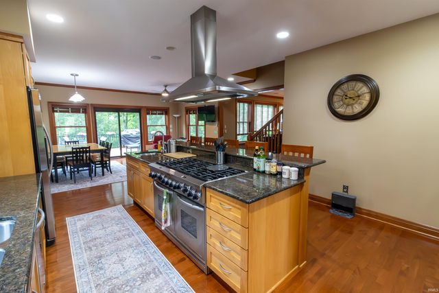 6010 N 530 West, Huntington, IN 46750