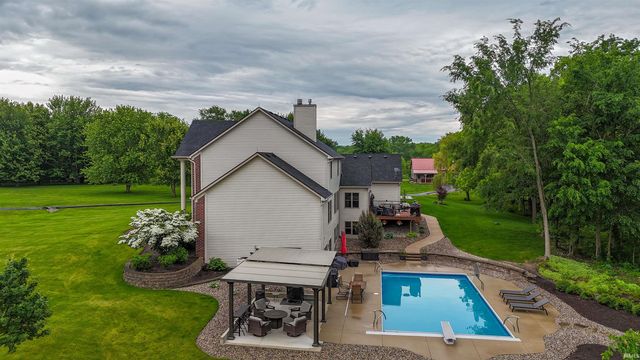 6010 N 530 West, Huntington, IN 46750