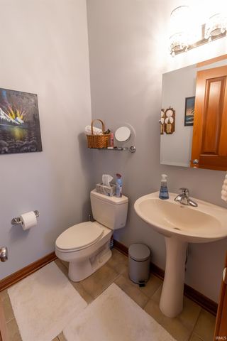 6010 N 530 West, Huntington, IN 46750