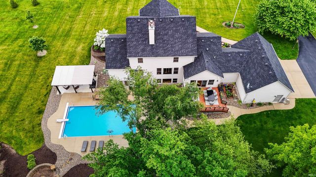 6010 N 530 West, Huntington, IN 46750