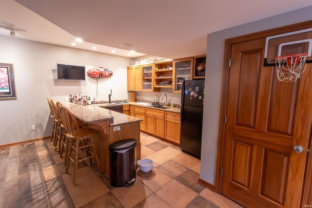 6010 N 530 West, Huntington, IN 46750