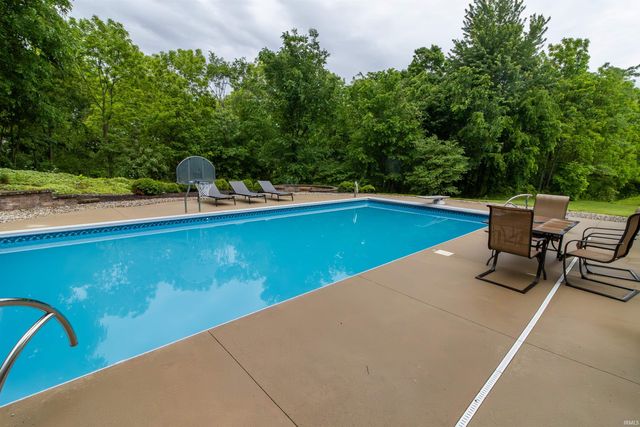 6010 N 530 West, Huntington, IN 46750