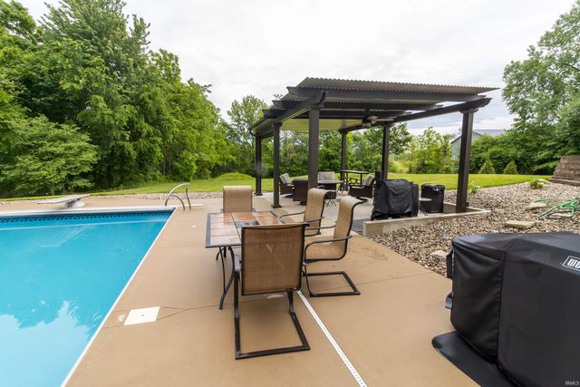 6010 N 530 West, Huntington, IN 46750