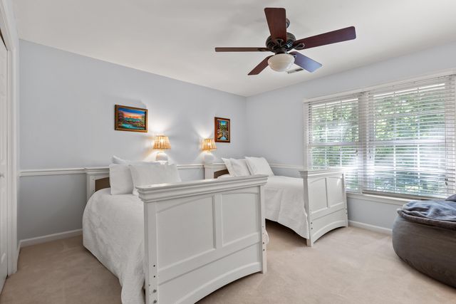 64 Whispering Pines Drive, Signal Mountain, TN 37377