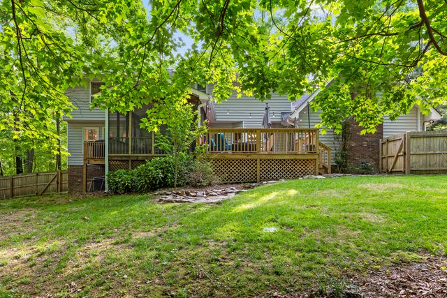64 Whispering Pines Drive, Signal Mountain, TN 37377