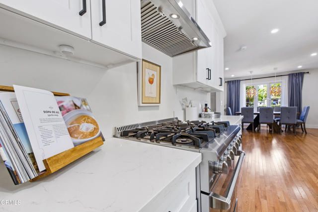 380 S Parkwood Avenue, Pasadena, CA 91107