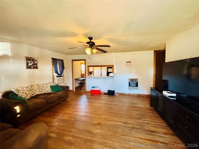 206 Forest, Eufaula, OK 74432