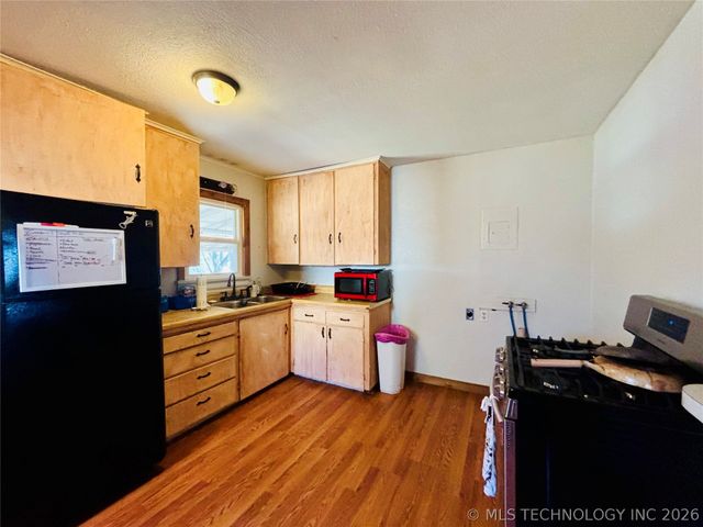 206 Forest, Eufaula, OK 74432