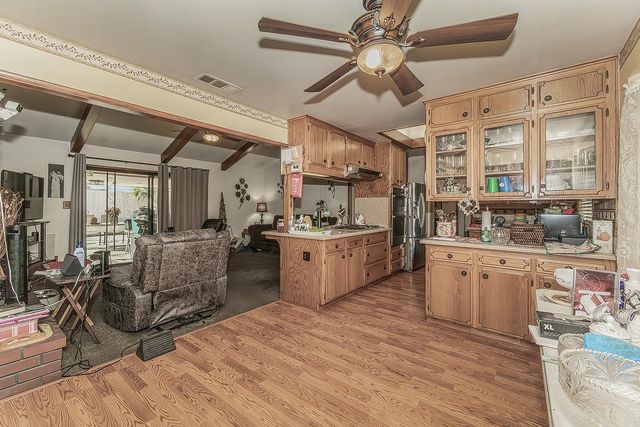 2892 Aspen Street, Hanford, CA 93230