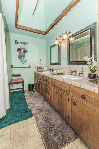 2892 Aspen Street, Hanford, CA 93230