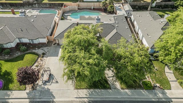 2892 Aspen Street, Hanford, CA 93230