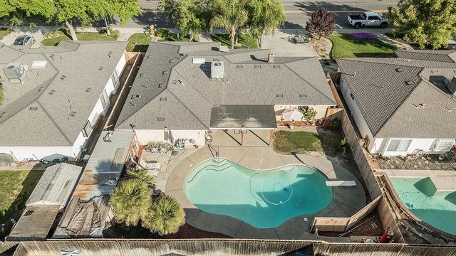 2892 Aspen Street, Hanford, CA 93230