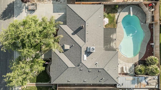 2892 Aspen Street, Hanford, CA 93230