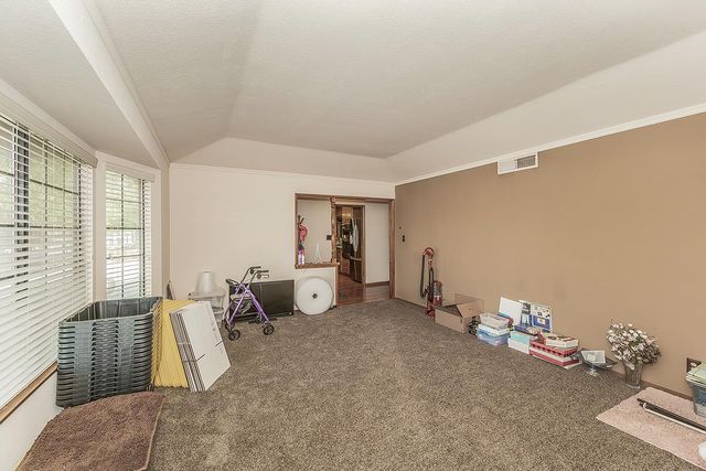 2892 Aspen Street, Hanford, CA 93230