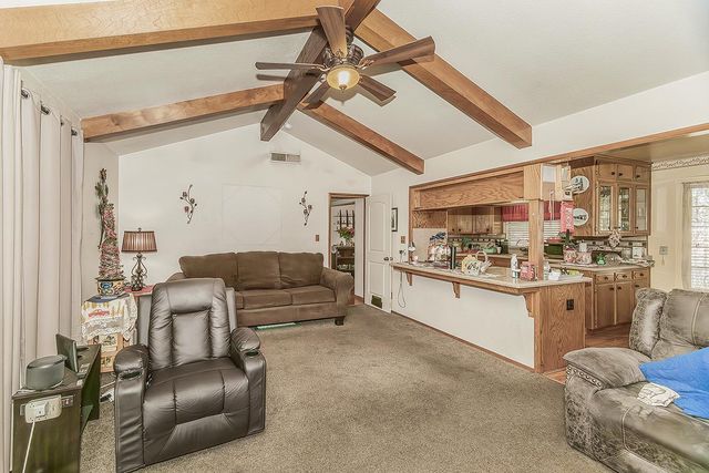 2892 Aspen Street, Hanford, CA 93230