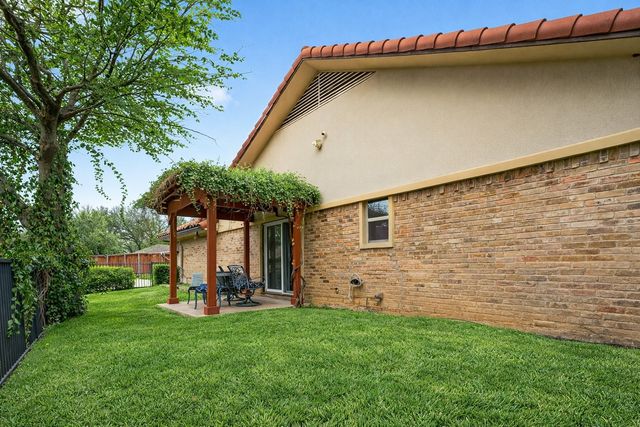 15415 Leavalley Drive, Dallas, TX 75248