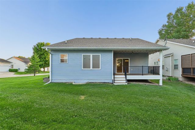 905 Chinook Way, Polk City, IA 50226