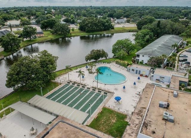 11251 80TH AVENUE 310, Seminole, FL 33772