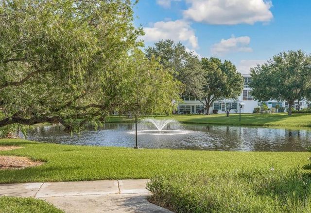 11251 80TH AVENUE 310, Seminole, FL 33772