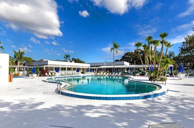 11251 80TH AVENUE 310, Seminole, FL 33772
