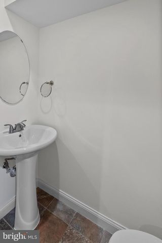 402 E FORT AVE, Baltimore, MD 21230