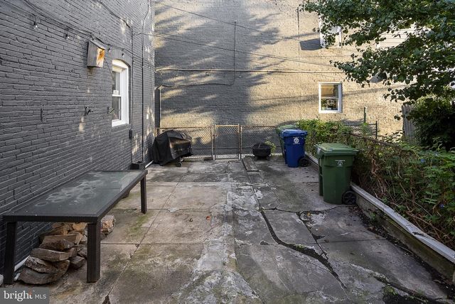 402 E FORT AVE, Baltimore, MD 21230