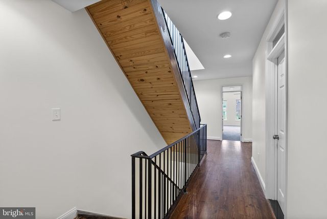 402 E FORT AVE, Baltimore, MD 21230