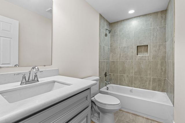 302 Dow Dr, Shelbyville, TN 37160