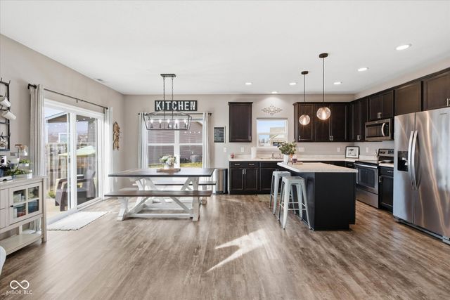 156 Tinker Trail, Greenfield, IN 46140