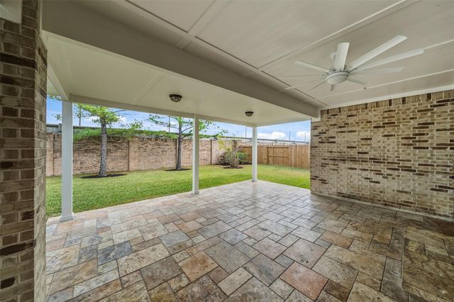 3103 Trail Ridge Drive, Pearland, TX 77584