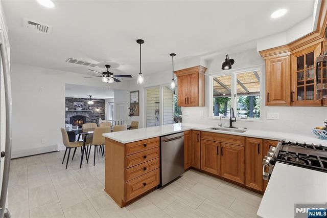 2430 Cleveland Avenue, Twp Of Washington, NJ 07676