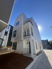 110B Myrtle St B, Nashville, TN 37206