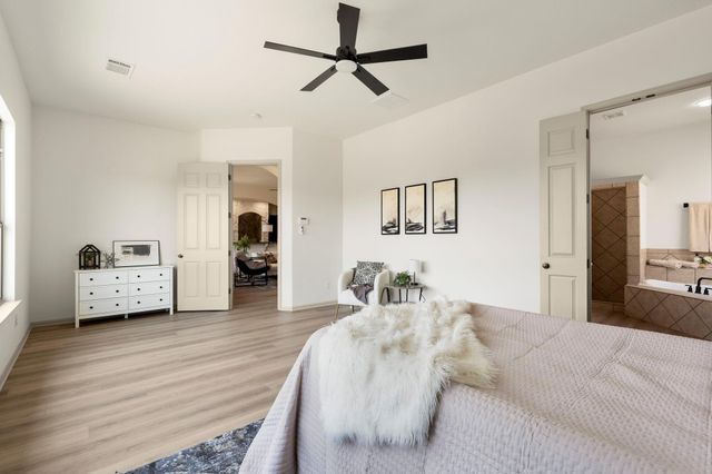 260 Longmont LN, Austin, TX 78737