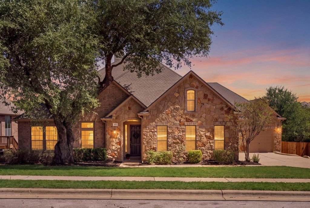 260 Longmont LN, Austin, TX 78737