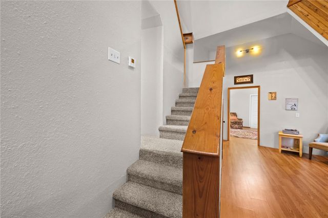 158 S Beaver Springs Road, Watts, OK 74964