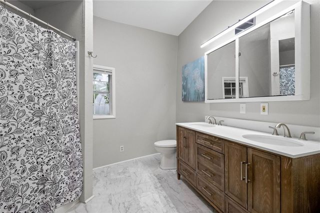 158 S Beaver Springs Road, Watts, OK 74964