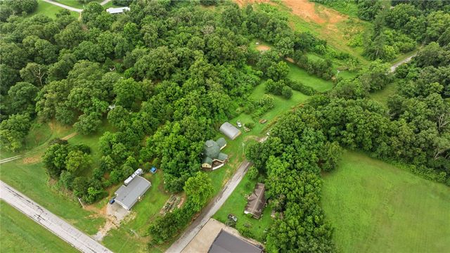 158 S Beaver Springs Road, Watts, OK 74964