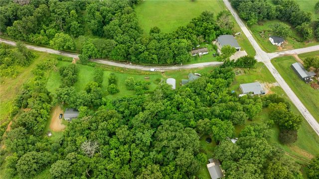 158 S Beaver Springs Road, Watts, OK 74964