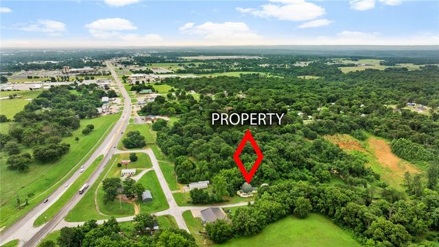 158 S Beaver Springs Road, Watts, OK 74964