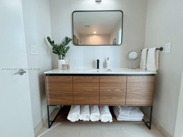 3029 NE 188th St 822, Aventura, FL 33180