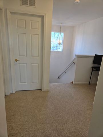 5220 Cobblers Crossing, Mchenry, IL 60050