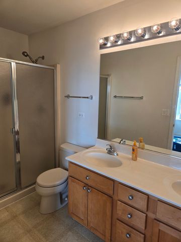 5220 Cobblers Crossing, Mchenry, IL 60050