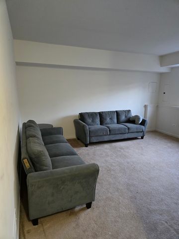 5220 Cobblers Crossing, Mchenry, IL 60050