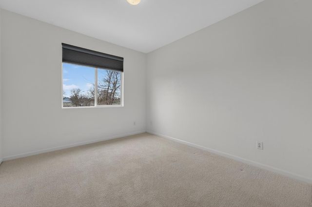 2852 Crested St, West Sacramento, CA 95691